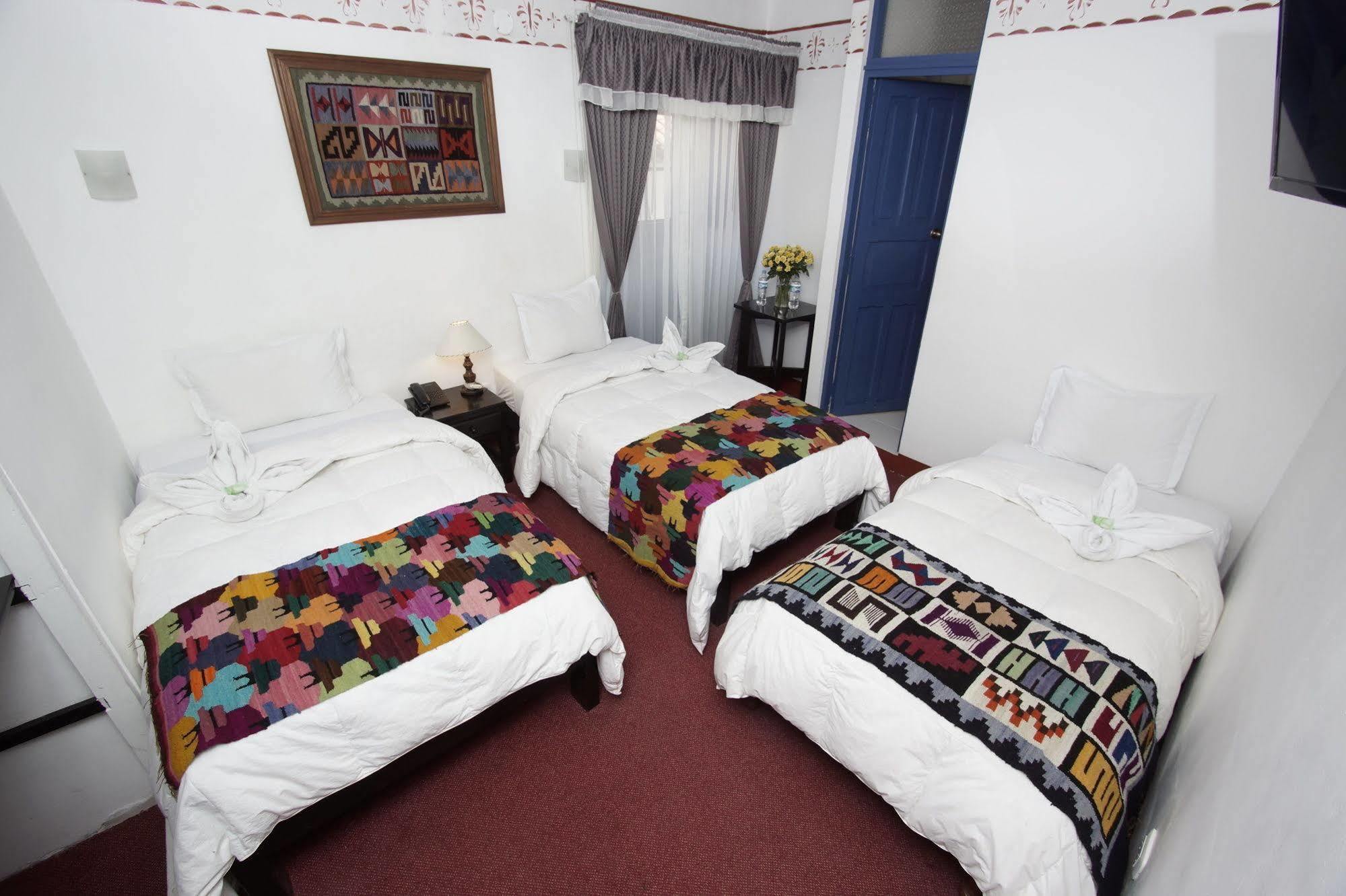 Hostal Inti Wasi Plaza De Armas Куско Екстериор снимка